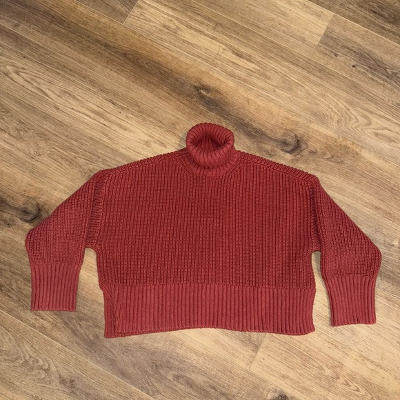 Madewell Women's Turtleneck Sweater in color Brick XL - Picture 4 of 9